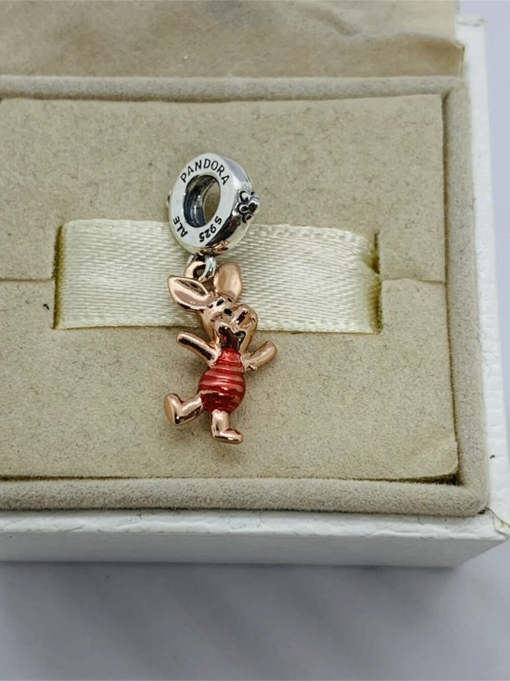 ✨🔥Pandora Disney Winnie the Pooh Piglet Dangle Charm